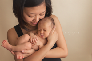 Newborn Photography Brooklyn NY | www.shirlyschvartzman.com